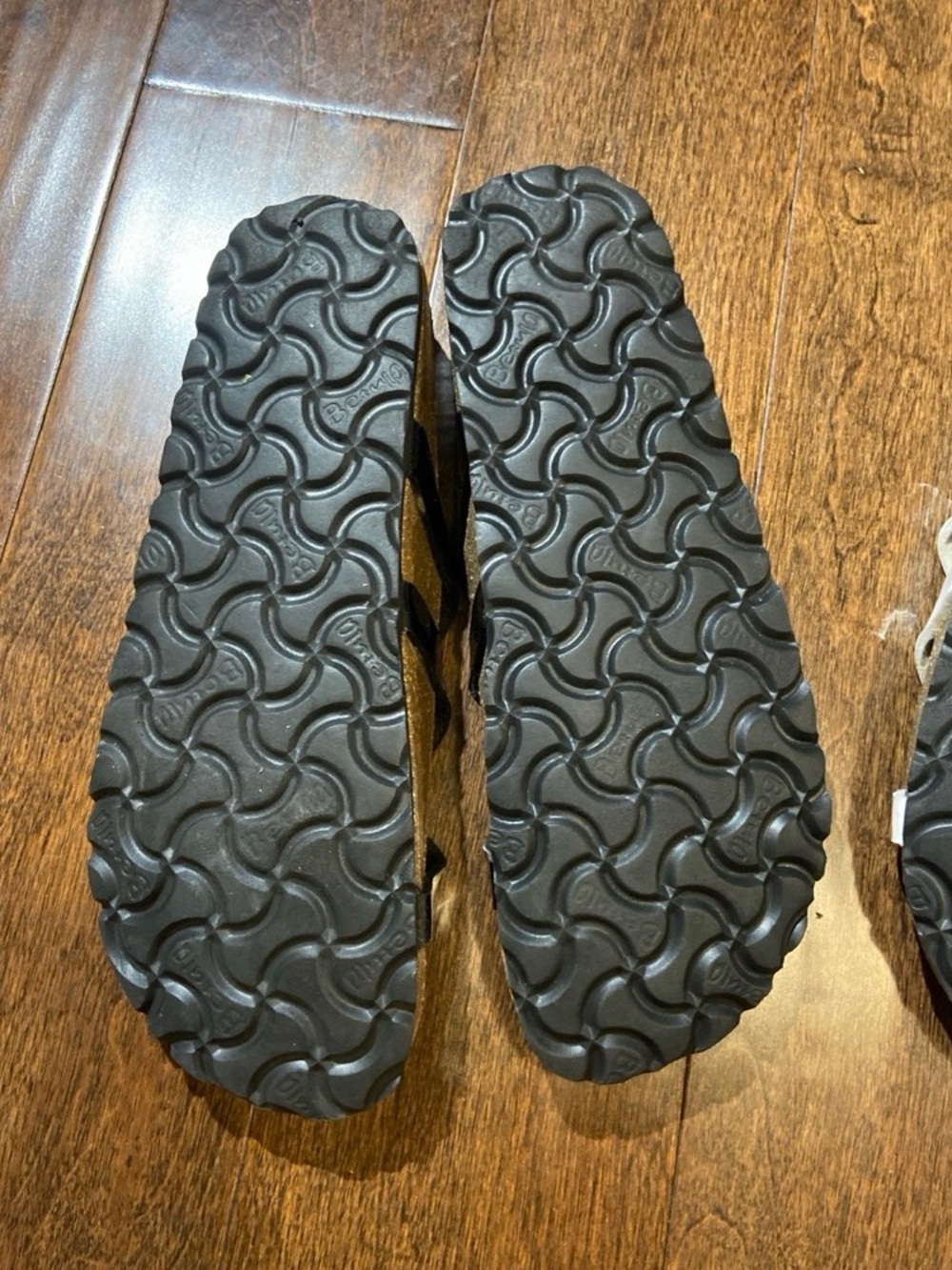 Birkenstock Betula Vinja Soft Footbed Patent  Sandals SZ 41 | L10 M8 bundle - Picture 7 of 13